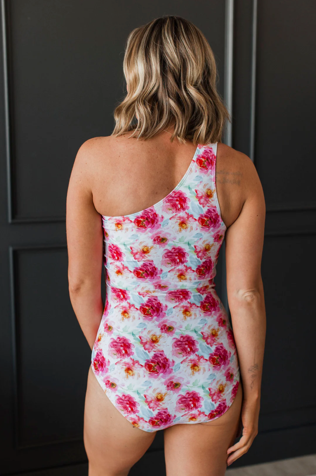 Tropical Looks Floral One-Piece Swimsuit- Ivory & Pink