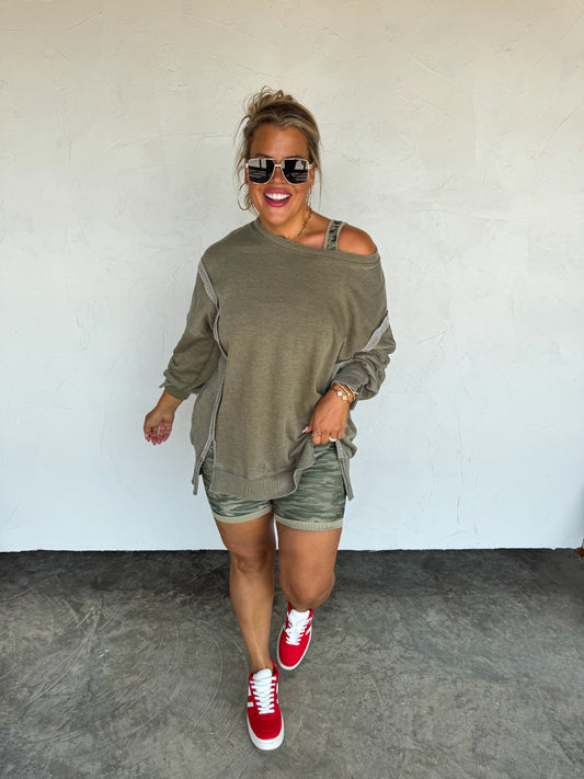 PREORDER- FALL COLORS CLASSIC CREW PULLOVER