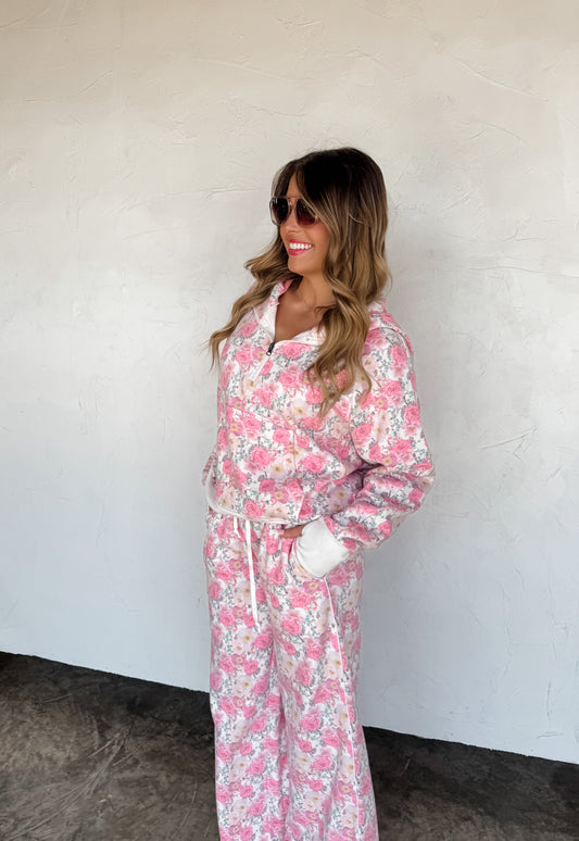 PREORDER- FLORAL & CHEETAH EASY DOES IT PULLOVER