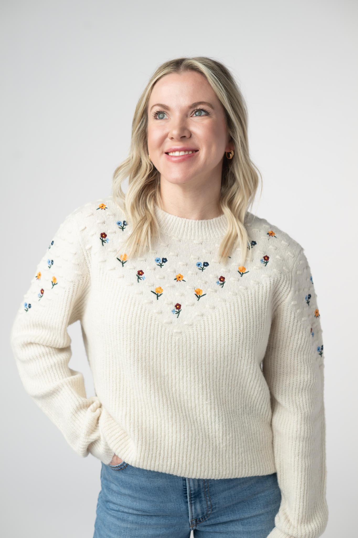 IN STOCK Micro Flower Sweater - Ivory