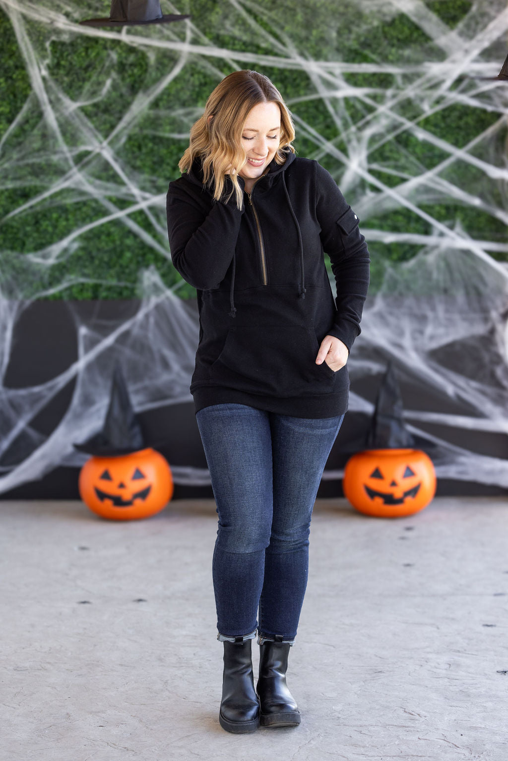 PREBOOK Pixie Pocket Halfzip Hoodie - Black