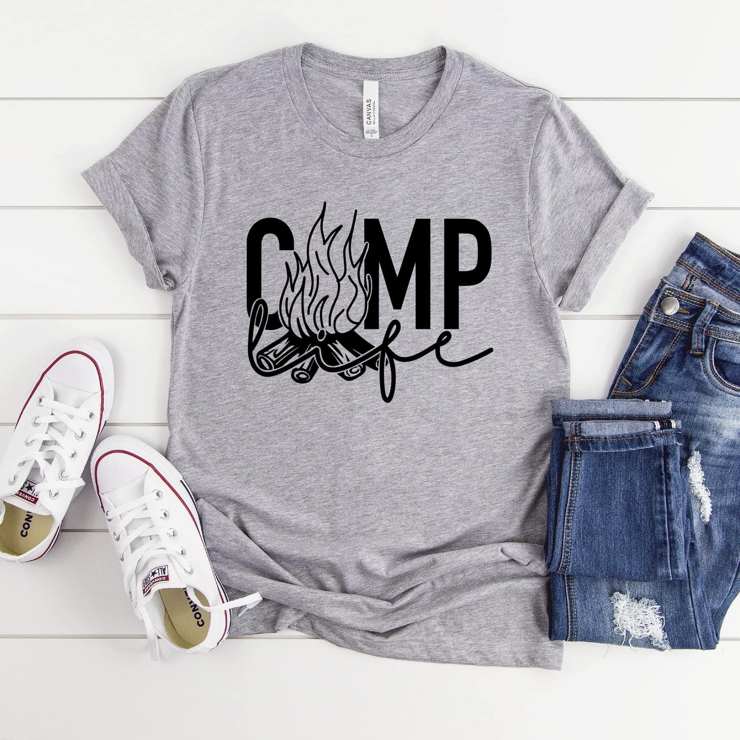 Camp life GRAPHIC TEE