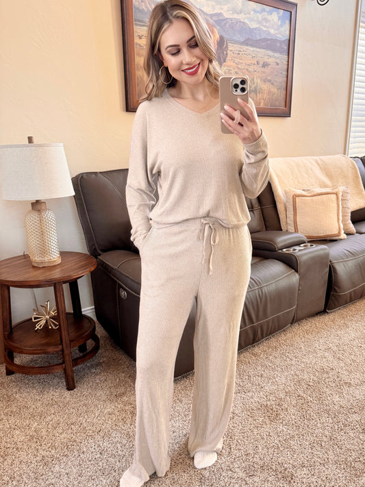 Cozy Brushed Lounge Set In Natural Beige