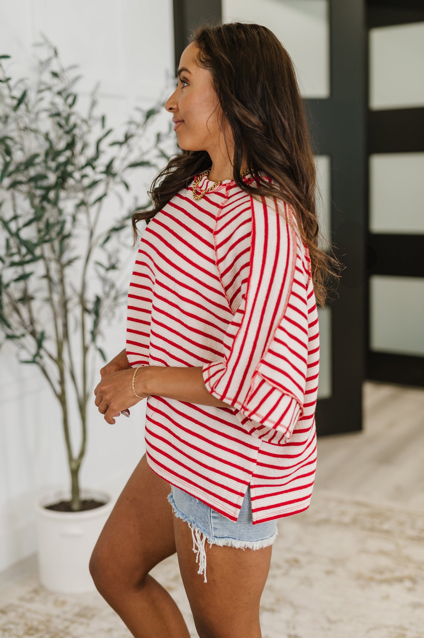 Sass in Session Relaxed Top in Cream Red