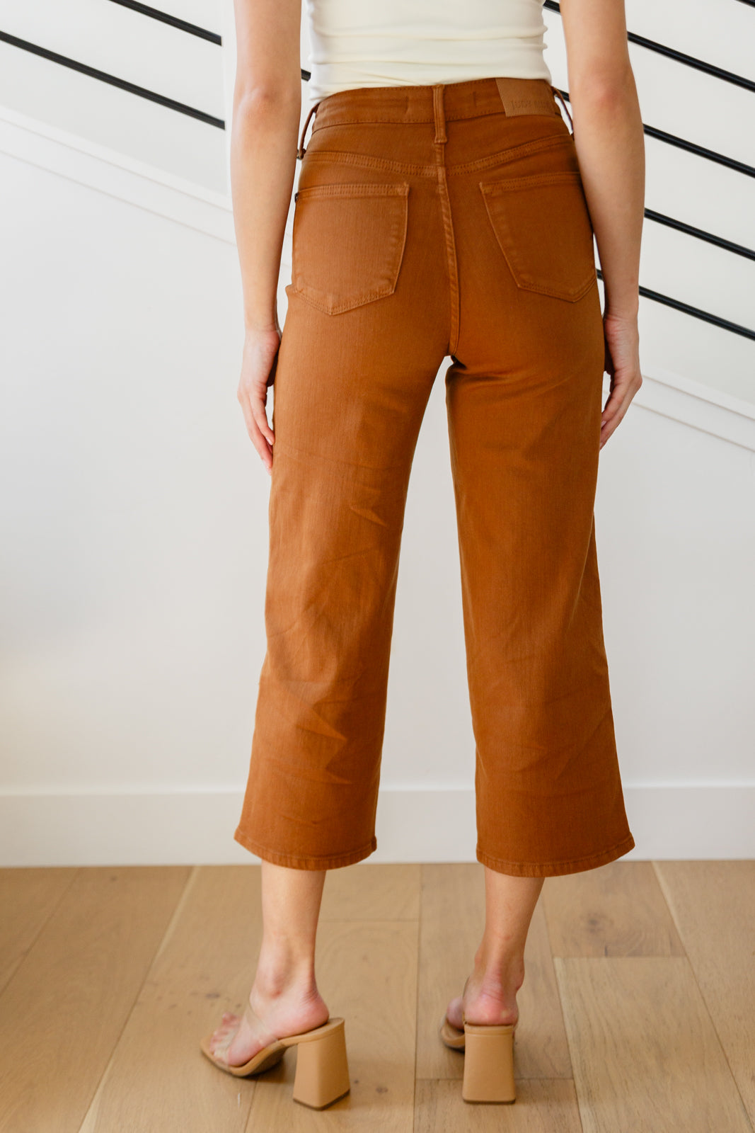 Judy Blue Briar High Rise Judy Blue Tummy Control Wide Leg Crop Jeans in Camel